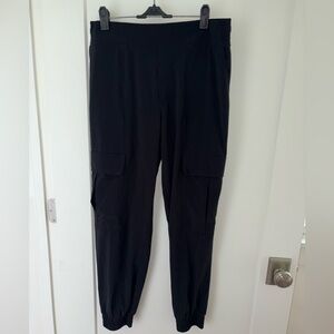 Athleta Chelsea utility jogger pant sz 6 NWOT